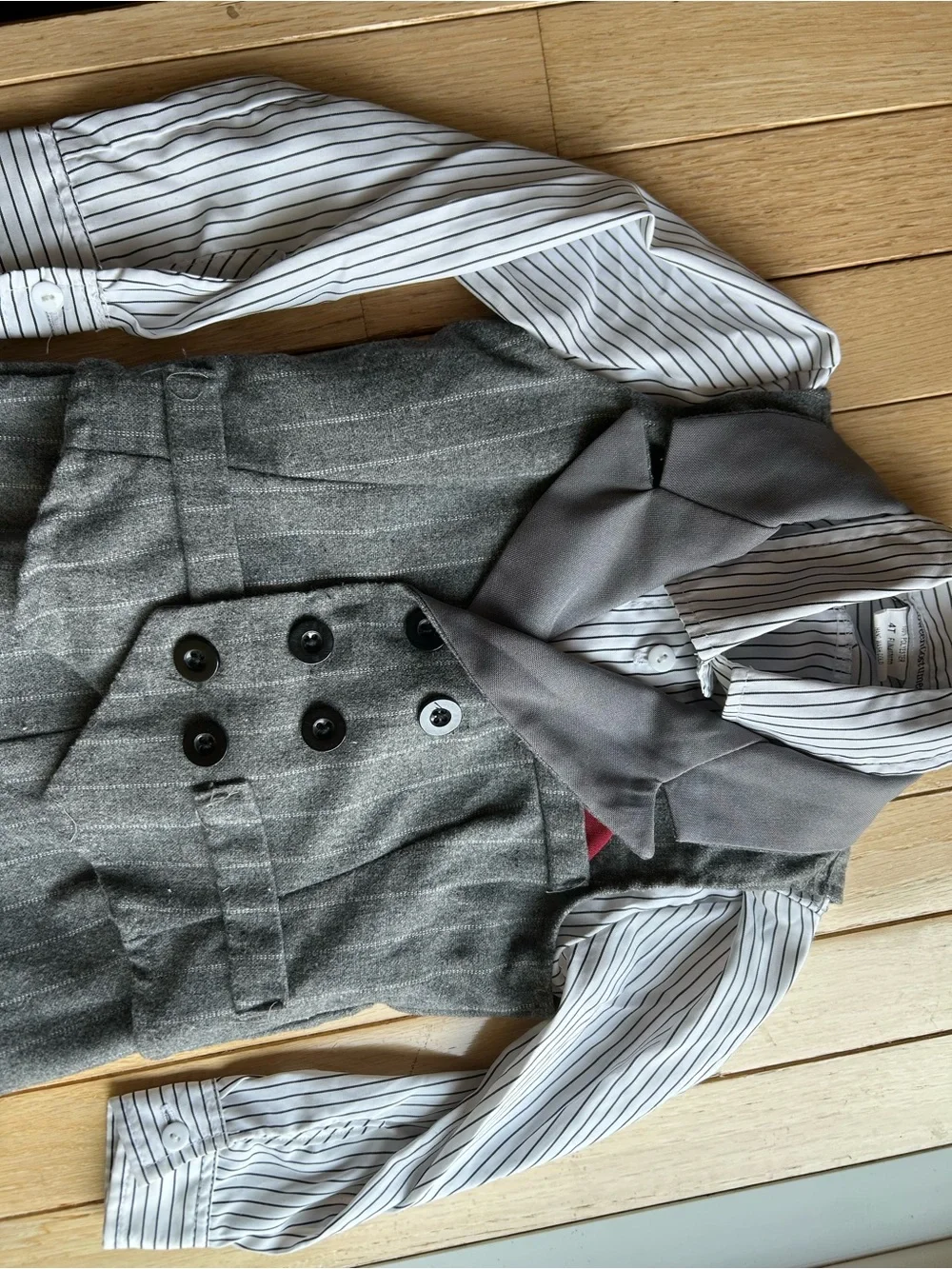 Classic Gray Pinstripe Boys' Costume Suit with Striped Shirt (4T)